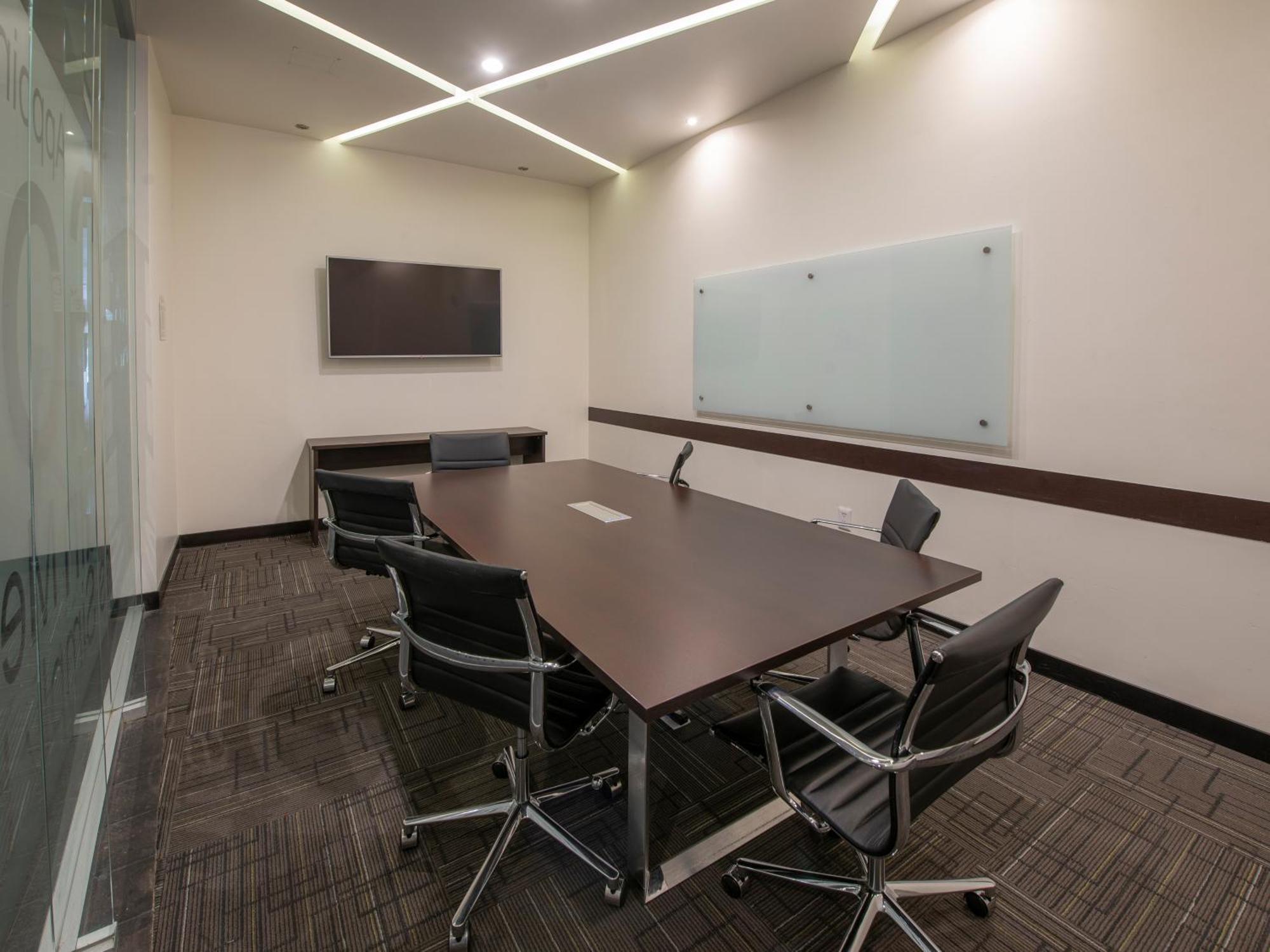 Ramada Encore By Wyndham Queretaro Hotel 4*