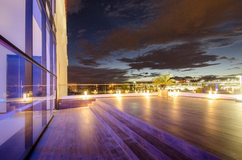 Ramada Encore By Wyndham Queretaro Hotel El Salitre